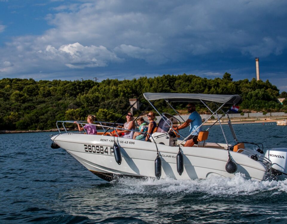 safe boat rentals in pula croatia