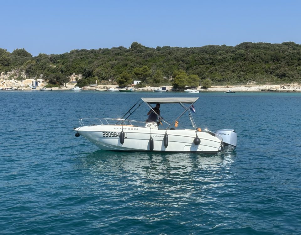 Best boat routes from Marina Polesana in Pula